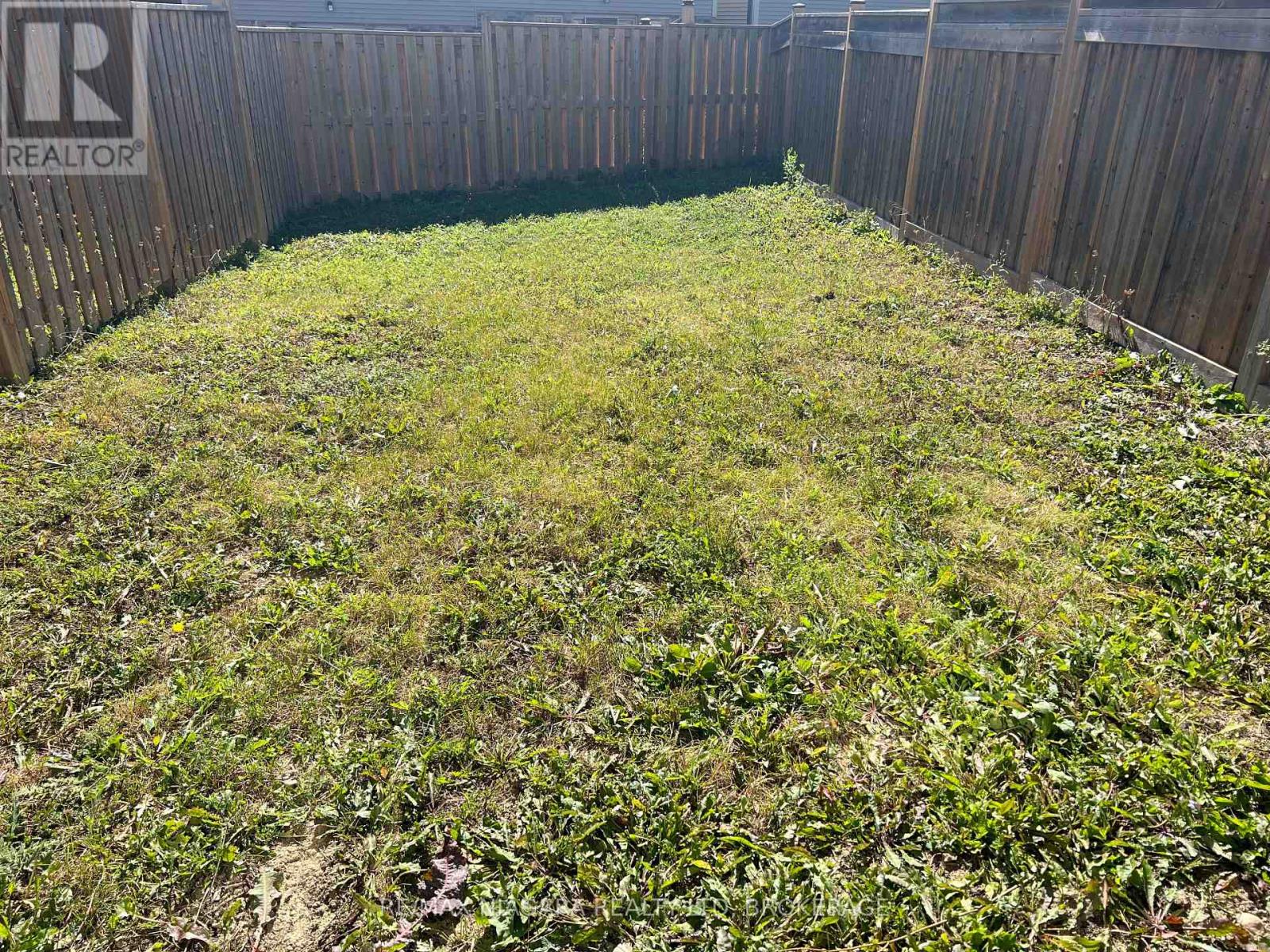 23 FAIRGROUNDS DRIVE - Image 22