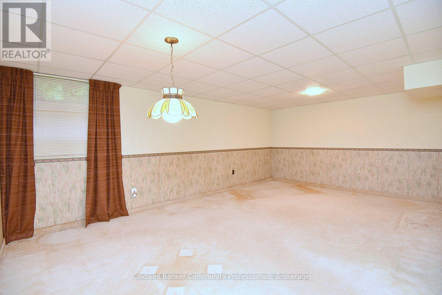 81 AYLMER CRESCENT - Image 35