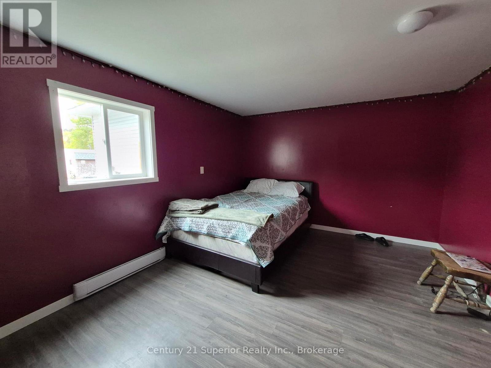 500 PEARY STREET W - Image 16