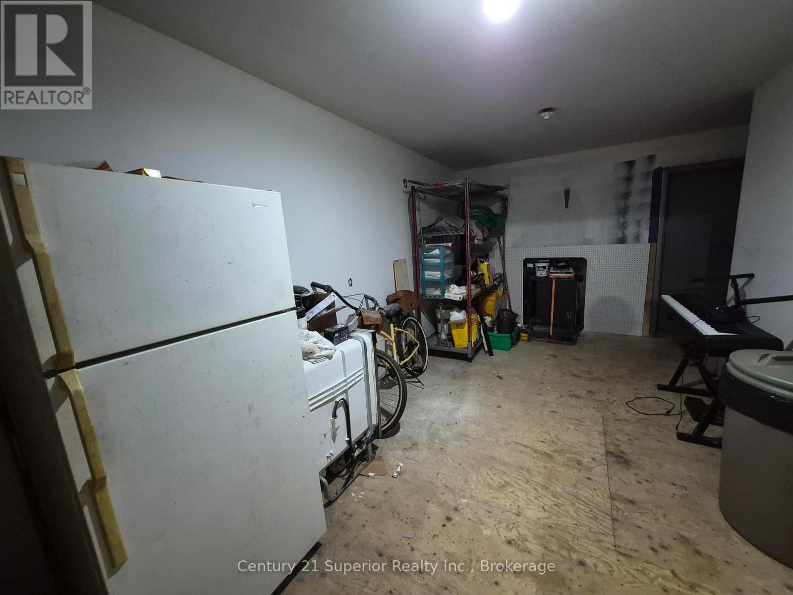 500 PEARY STREET W - Image 17