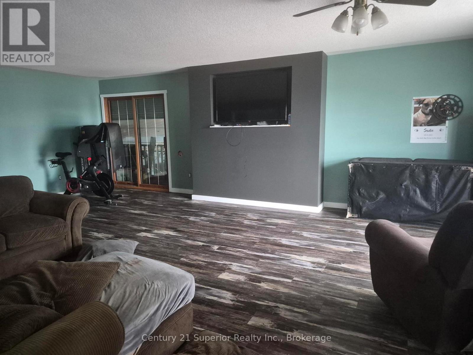 500 PEARY STREET W - Image 30