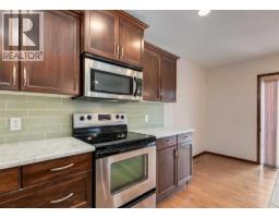 424 Hidden Creek Boulevard Nw, Calgary, AB T3K6J1 Photo 15