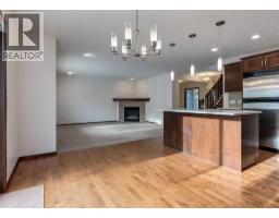 424 Hidden Creek Boulevard Nw, Calgary, AB T3K6J1 Photo 18