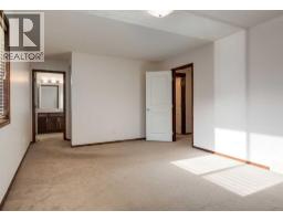 424 Hidden Creek Boulevard Nw, Calgary, AB T3K6J1 Photo 26