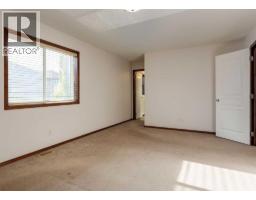 424 Hidden Creek Boulevard Nw, Calgary, AB T3K6J1 Photo 27