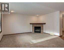 Bedroom - 424 Hidden Creek Boulevard Nw, Calgary, AB T3K6J1 Photo 9