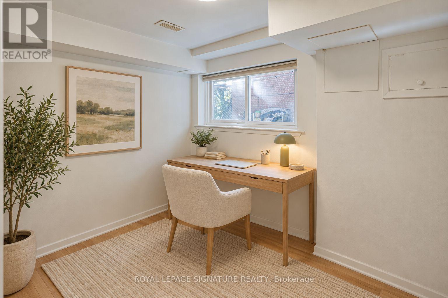45 FENELON DRIVE - 37