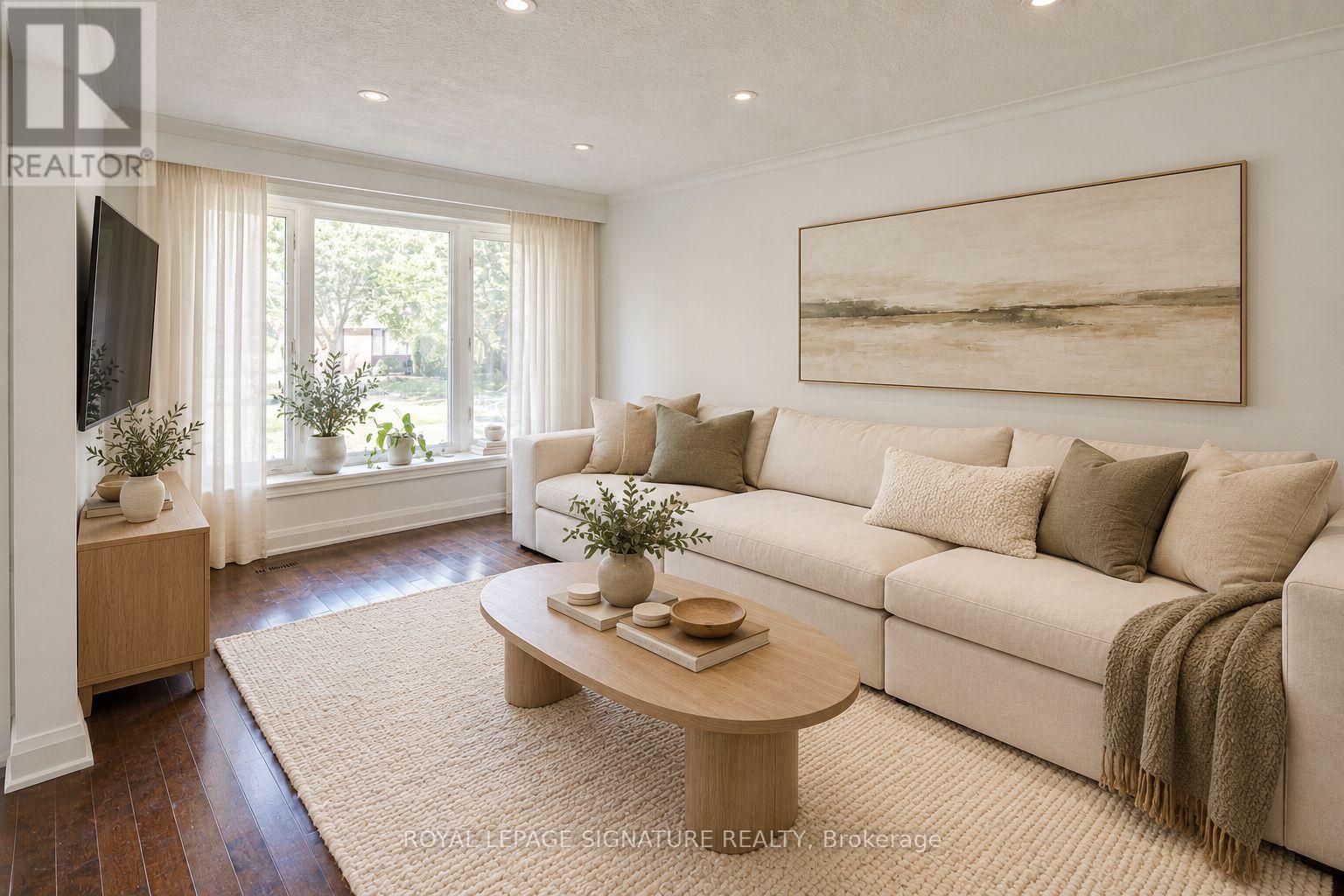 45 FENELON DRIVE - 43
