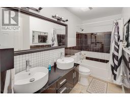 45 Fenelon Drive, Toronto, ON M3A3K4 Photo 13