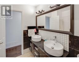 45 Fenelon Drive, Toronto, ON M3A3K4 Photo 14