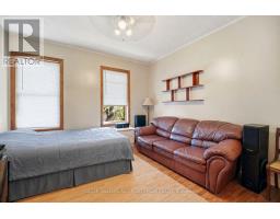 266 Roxton Road, Toronto, ON M6G3P9 Photo 16