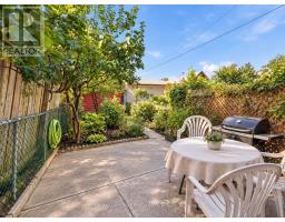 266 Roxton Road, Toronto, ON M6G3P9 Photo 20