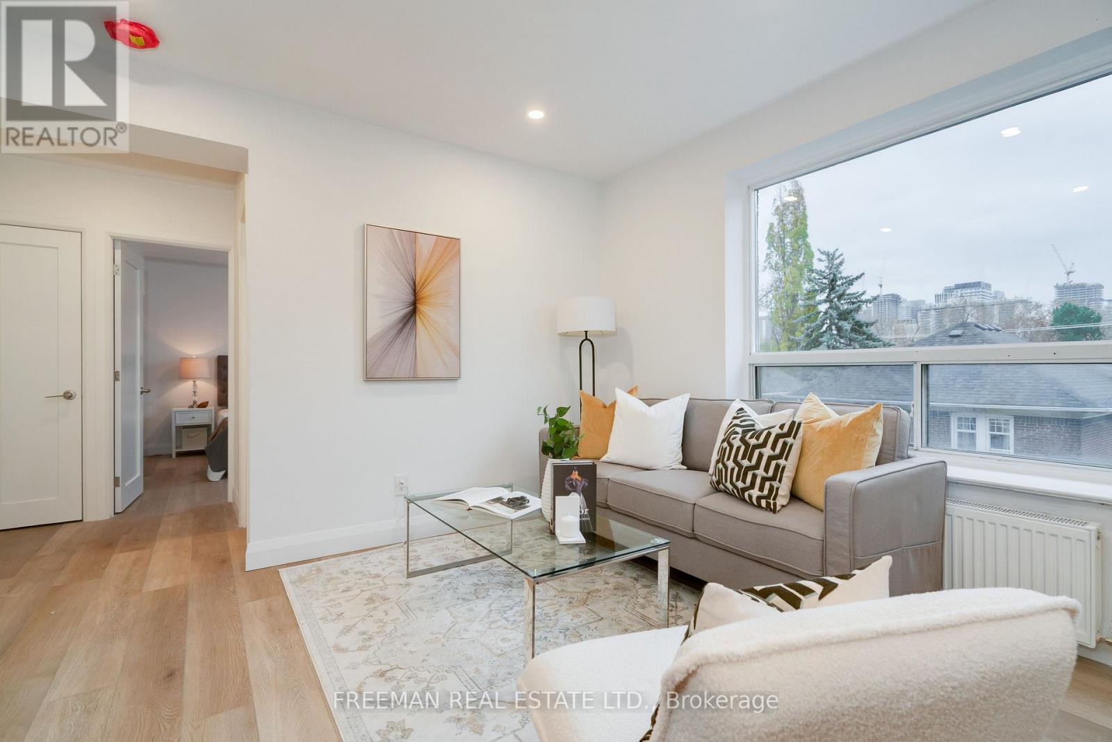 2707 YONGE STREET, Toronto (Mount Pleasant East) — photo 4
