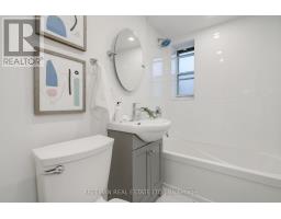 2707 Yonge Street, Toronto, ON M4N2H8 Photo 7