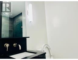717n - 120 Broadway Avenue, Toronto, ON M4P0E9 Photo 8