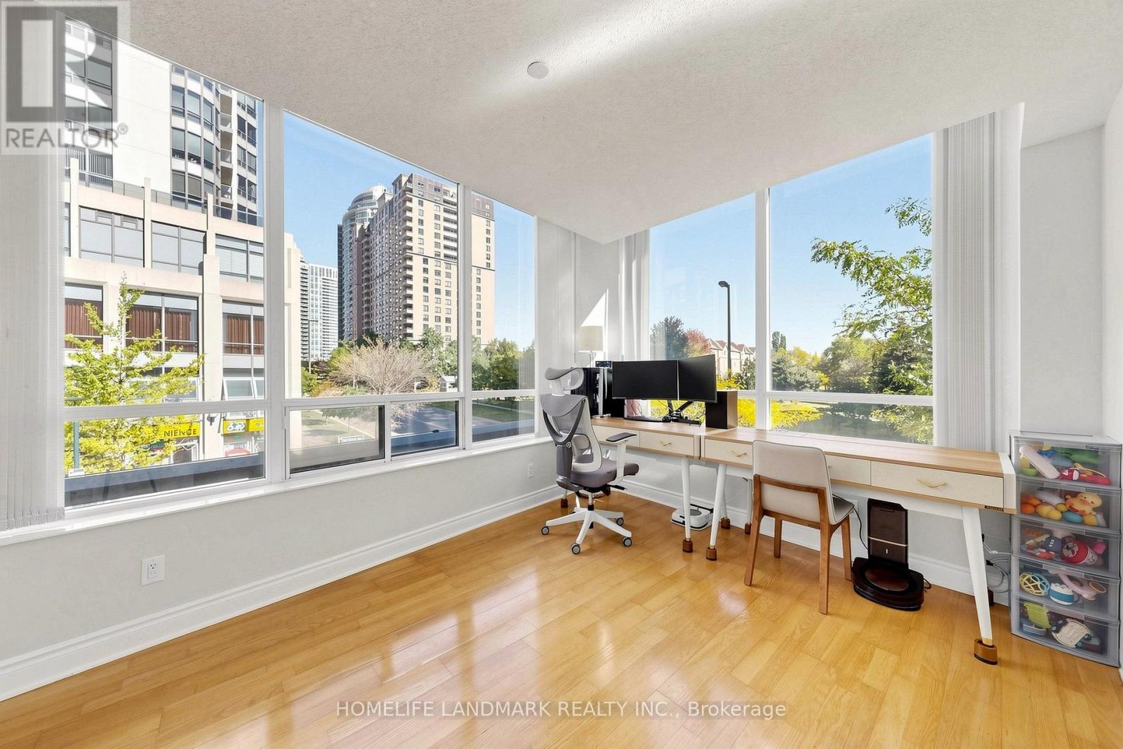 220- 15 Northtown Way, Toronto, ON photo 11
