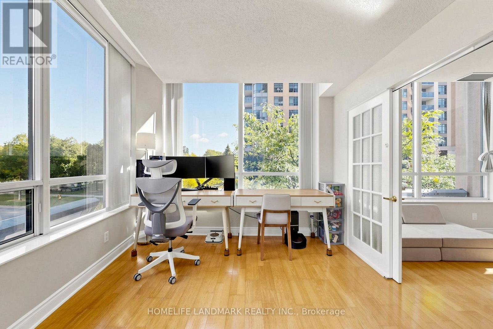220- 15 Northtown Way, Toronto, ON photo 13