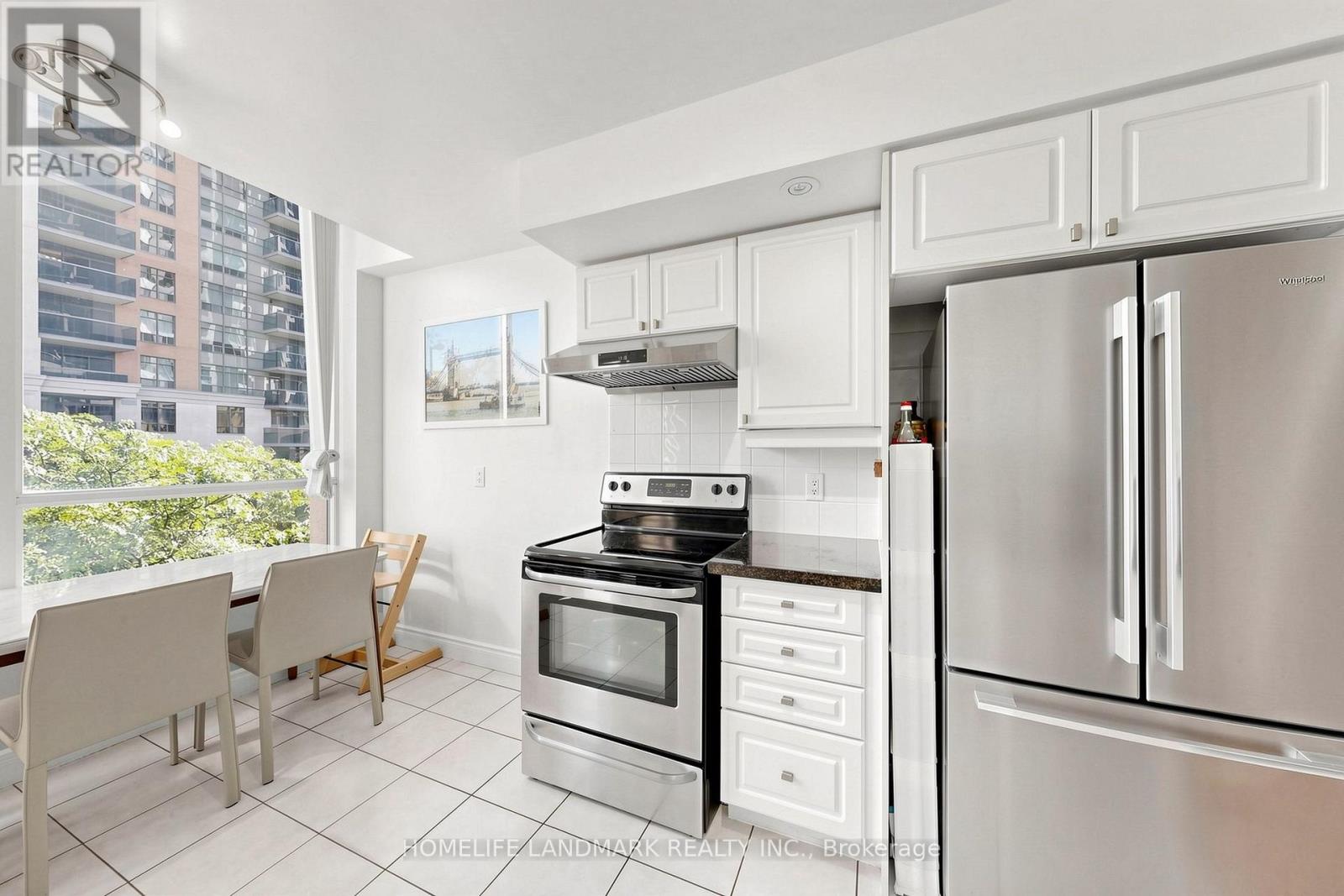 220- 15 Northtown Way, Toronto, ON photo 17