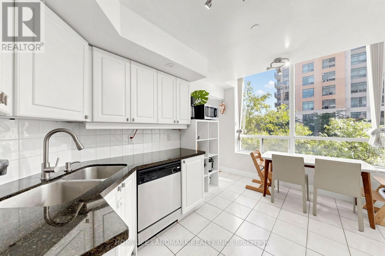220- 15 Northtown Way, Toronto, ON photo 18