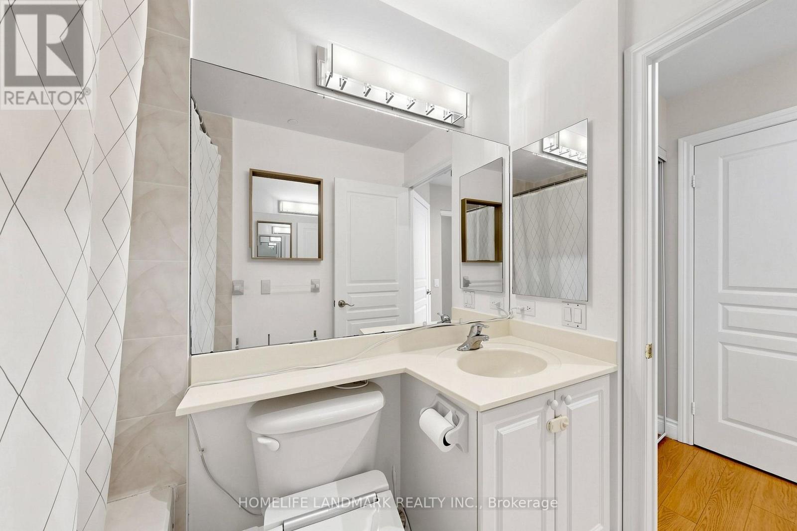 220- 15 Northtown Way, Toronto, ON photo 26