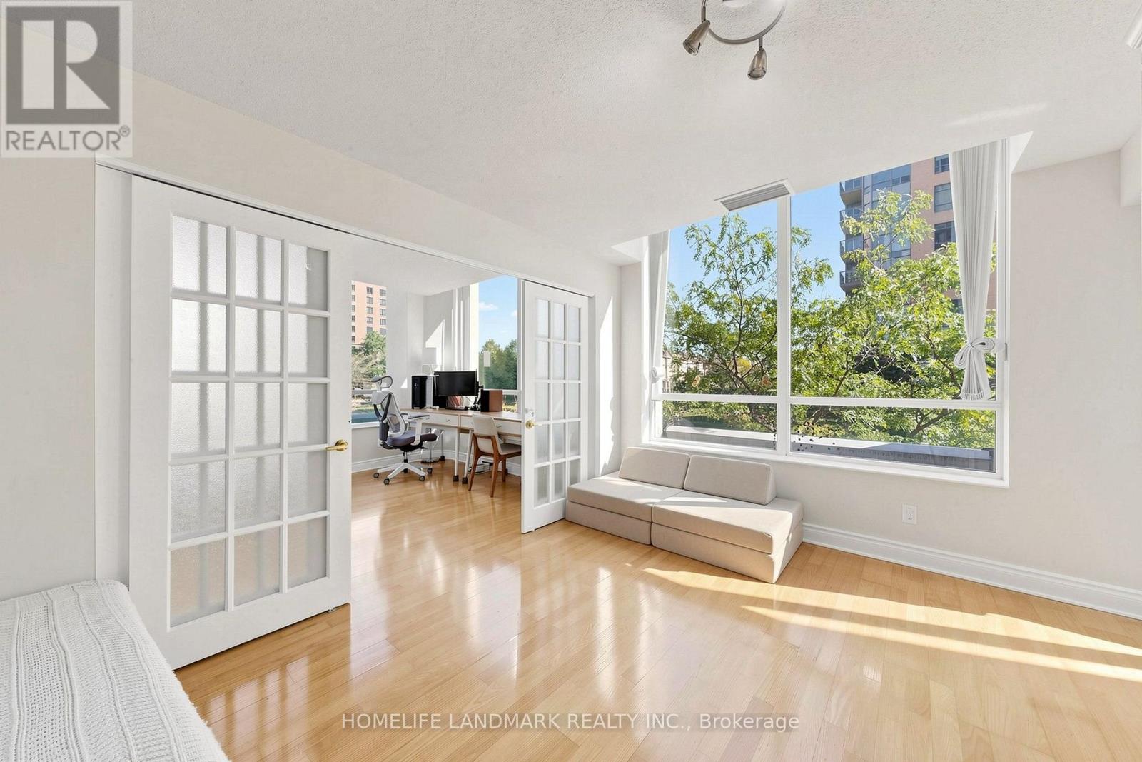 220- 15 Northtown Way, Toronto, ON photo 7