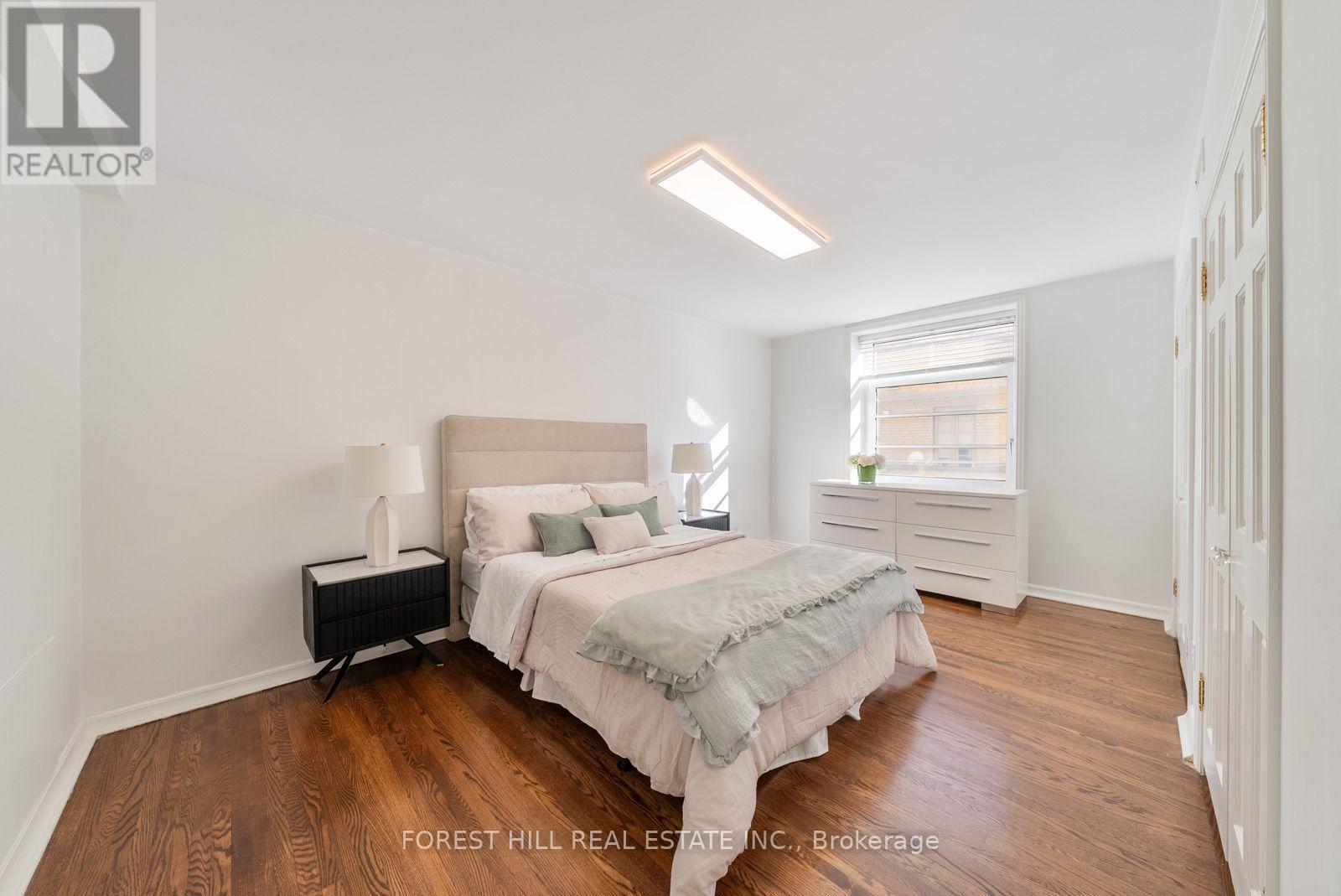 301- 717 Eglinton Avenue West, Toronto, ON photo 23