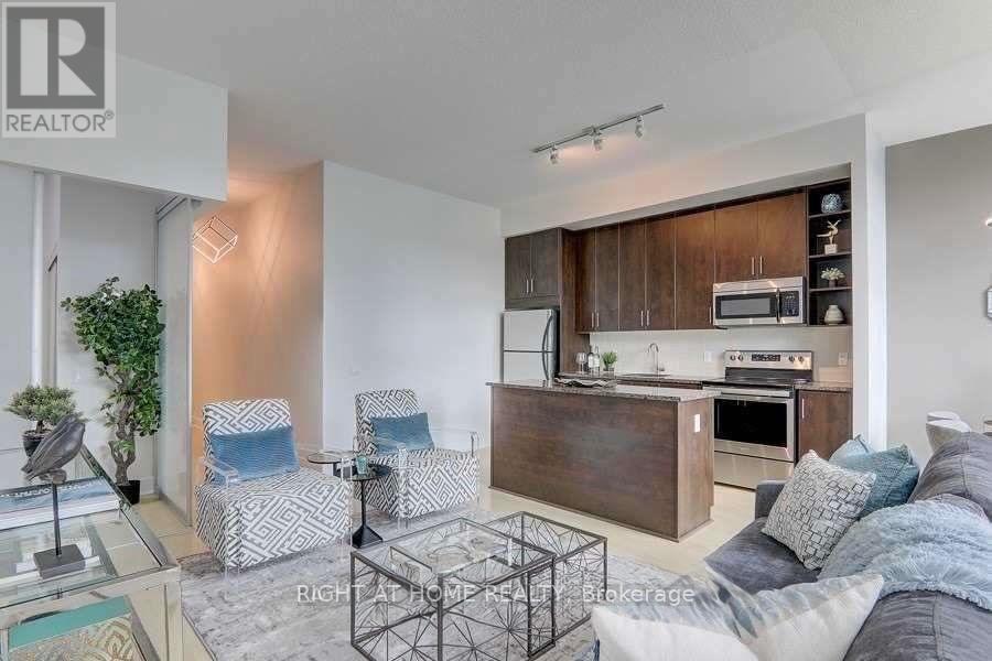 S 828- 112 George Street, Toronto, ON photo 10