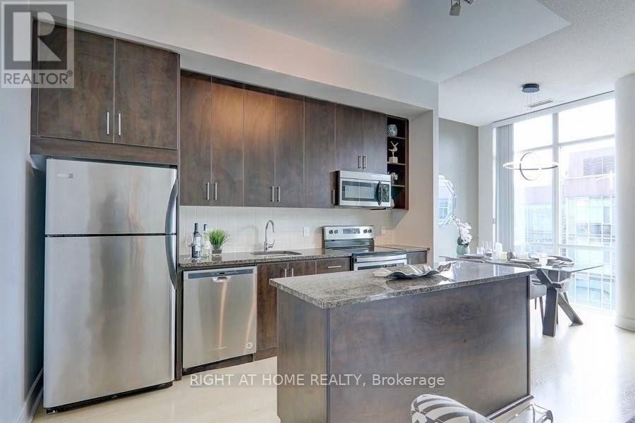 S 828- 112 George Street, Toronto, ON photo 16