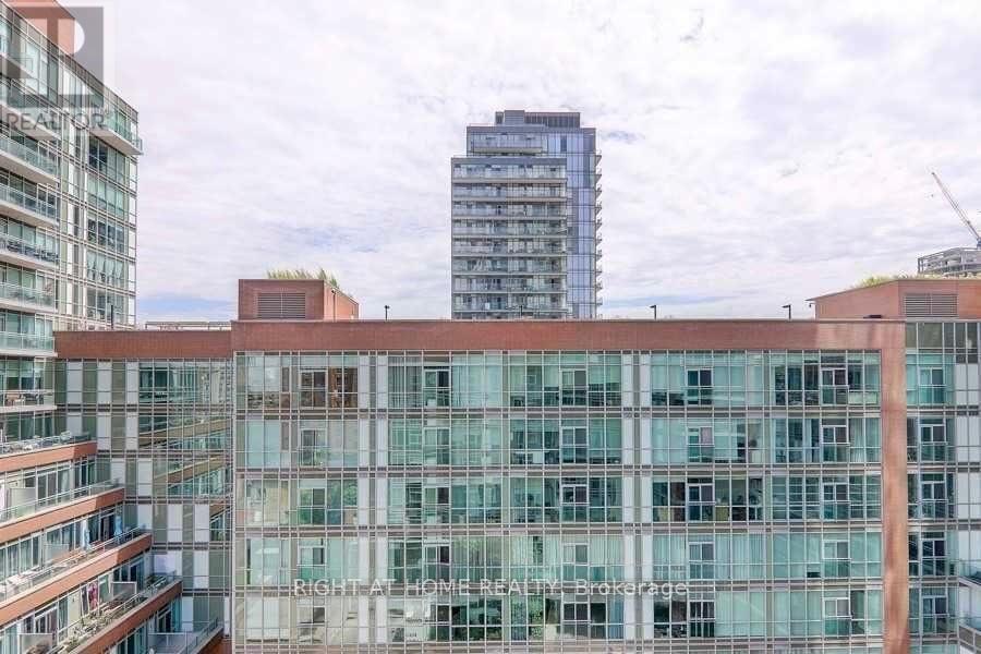 S 828- 112 George Street, Toronto, ON photo 21