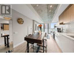 2711 - 161 Roehampton Avenue, Toronto, ON M4P0C8 Photo 10
