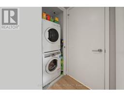 2711 - 161 Roehampton Avenue, Toronto, ON M4P0C8 Photo 24