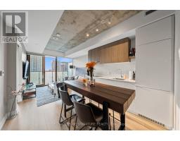 2711 - 161 Roehampton Avenue, Toronto, ON M4P0C8 Photo 7