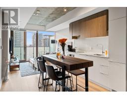 2711 - 161 Roehampton Avenue, Toronto, ON M4P0C8 Photo 8