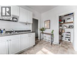404 Duke Street W Unit# Upper, Kitchener, ON N2H3Y5 Photo 9