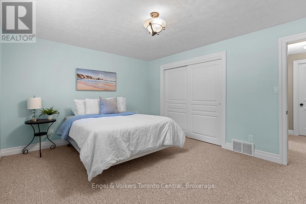 184 SUTACRITI STREET - Image 32