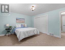 184 Sutacriti Street, Georgian Bluffs, ON N0H1S0 Photo 32