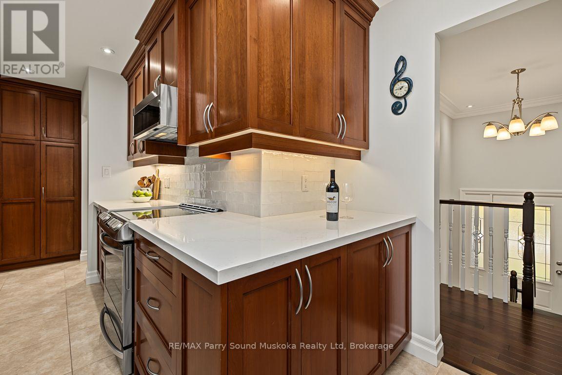 8 ANSLEY STREET - Image 15