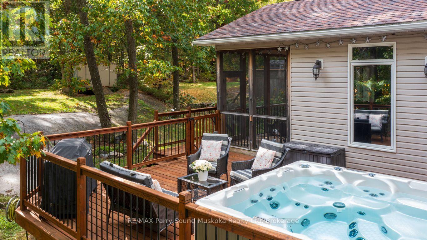 8 ANSLEY STREET - Image 3
