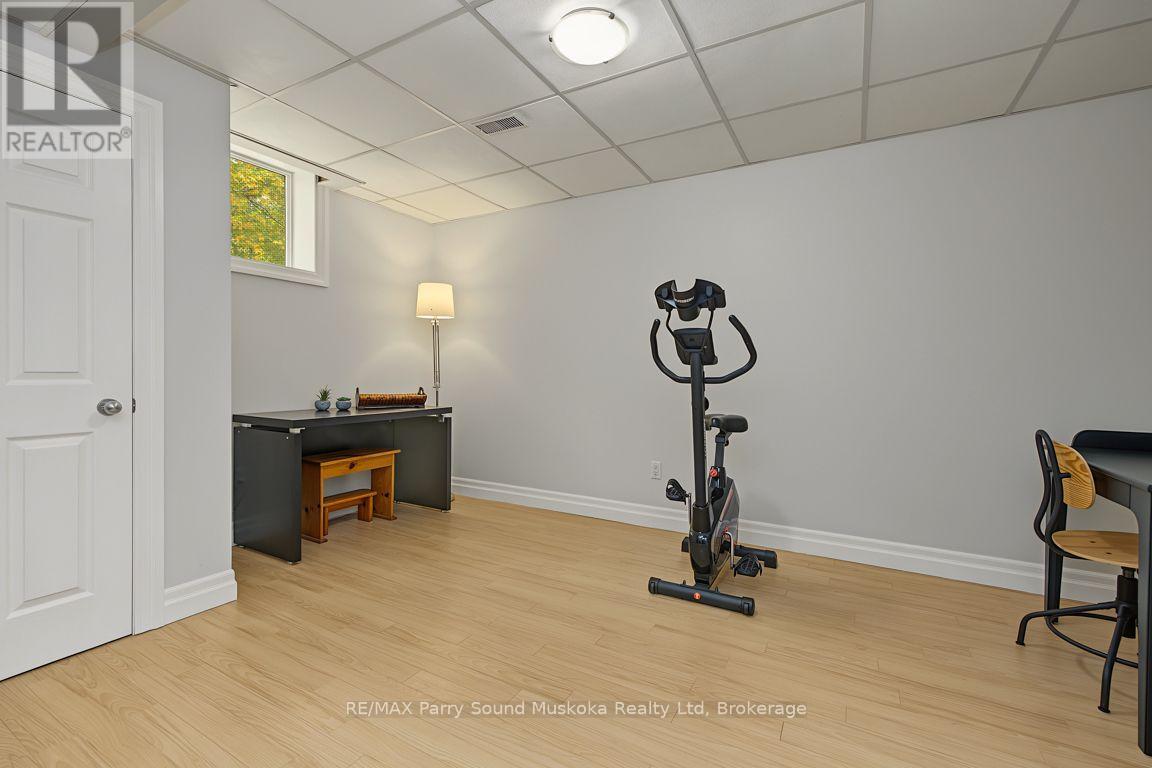 8 ANSLEY STREET - Image 35