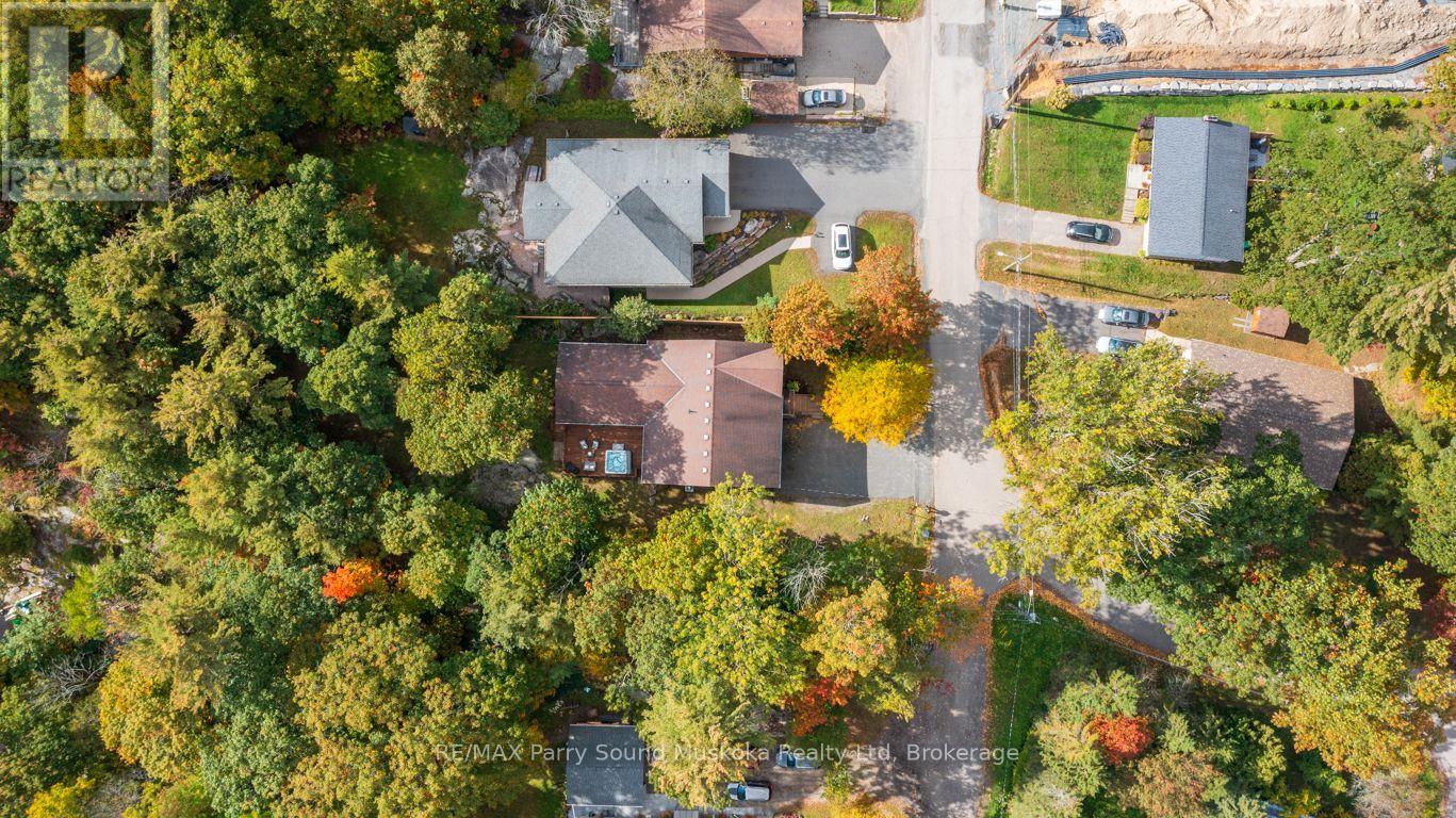 8 ANSLEY STREET - Image 47