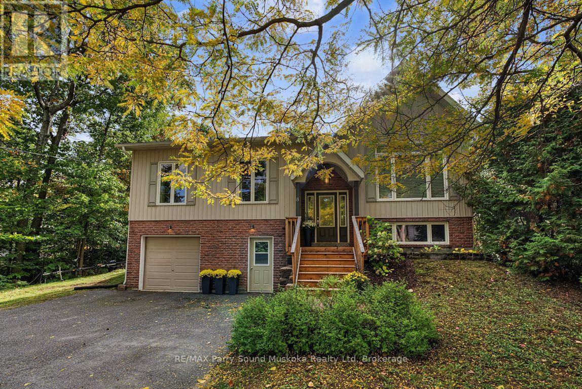 8 ANSLEY STREET - 50