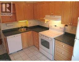 Kitchen - 700 Dynes Road Unit# 209, Burlington, ON L7N3M2 Photo 7