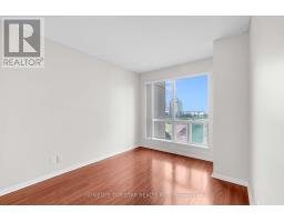 1011 - 8 Lee Centre Drive, Toronto, ON M1H3H8 Photo 11