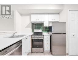 1011 - 8 Lee Centre Drive, Toronto, ON M1H3H8 Photo 16