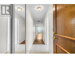1011 - 8 Lee Centre Drive, Toronto, ON M1H3H8 Photo 6