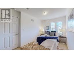 2695 Magdalen Path, Oshawa, ON L1L0R6 Photo 11