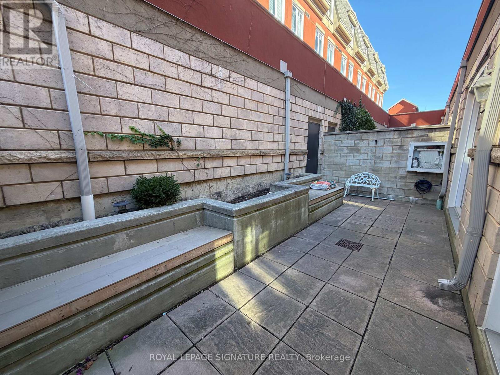3400 Lake Shore Boulevard West — photo 28