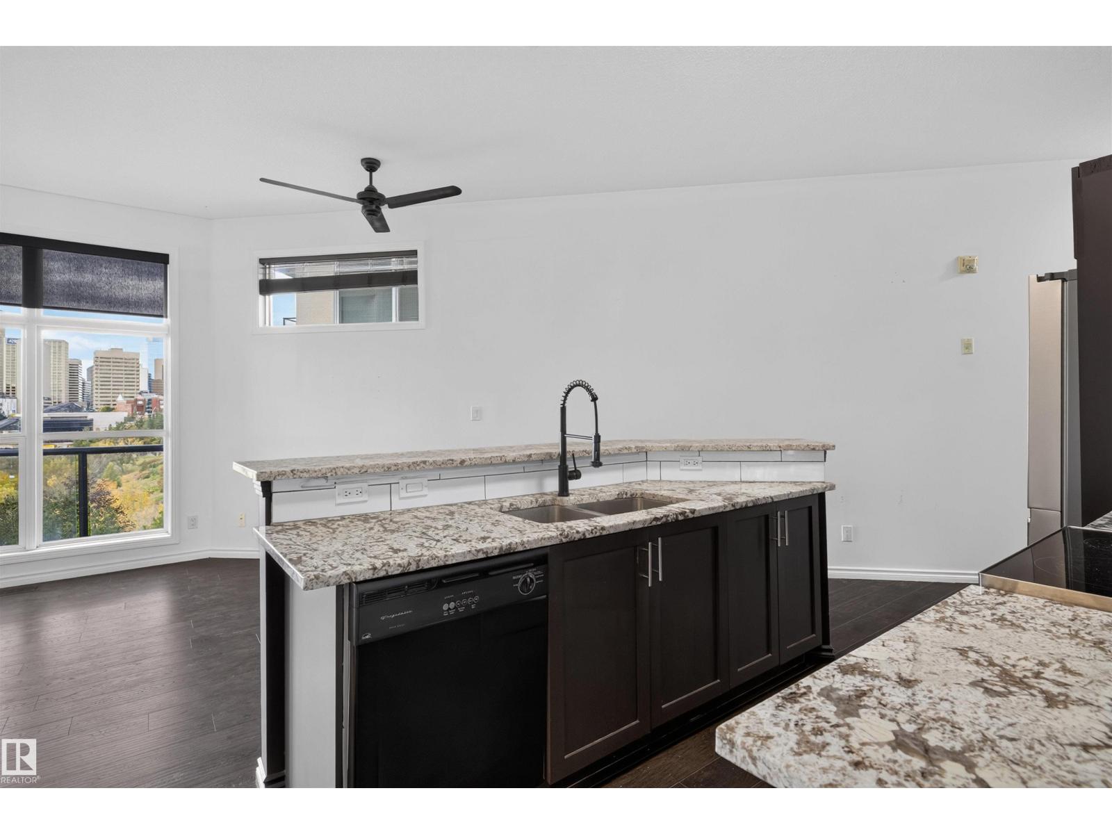 #412 9503 101 AV NW - 32