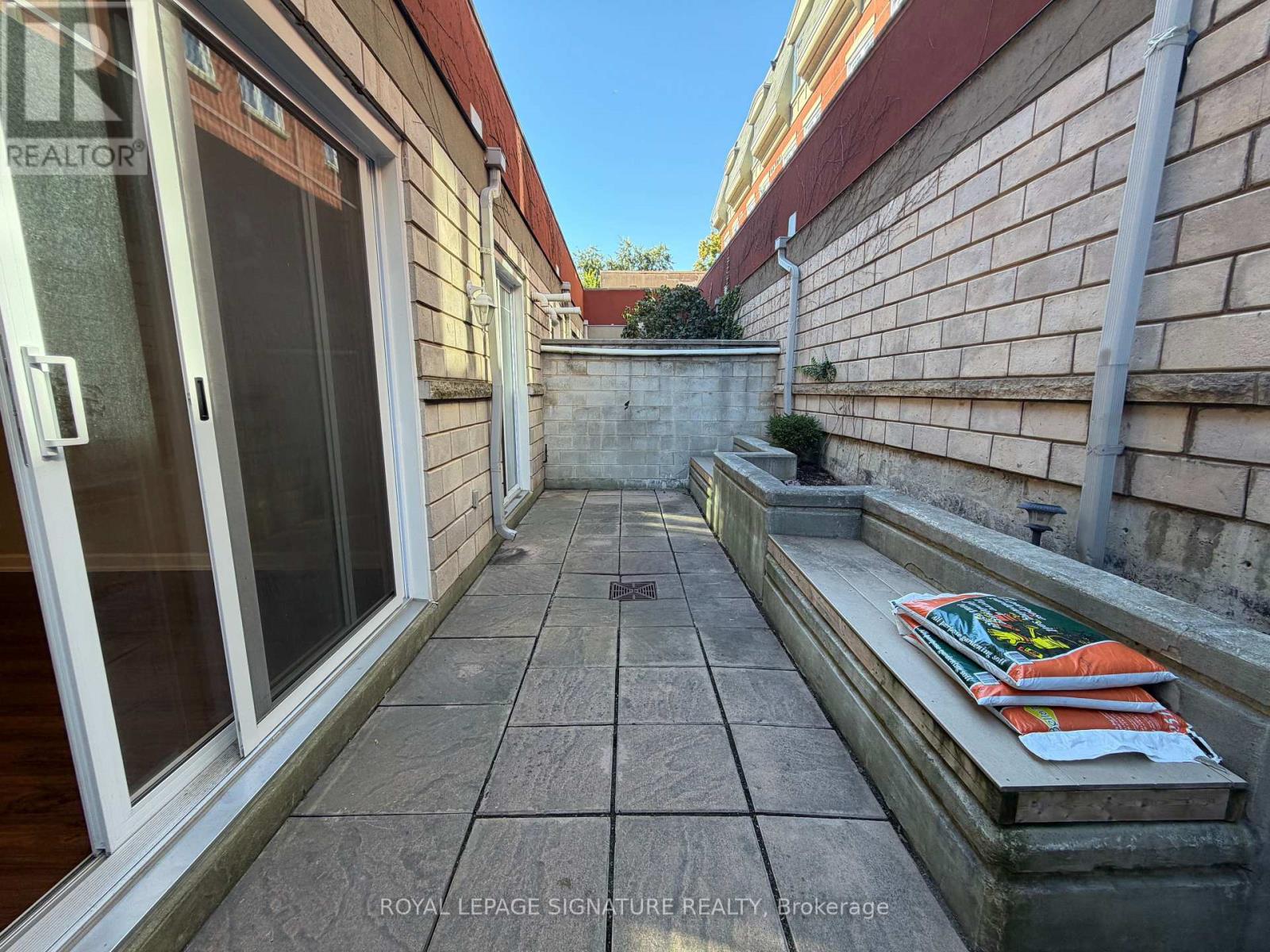 3400 Lake Shore Boulevard West — photo 27