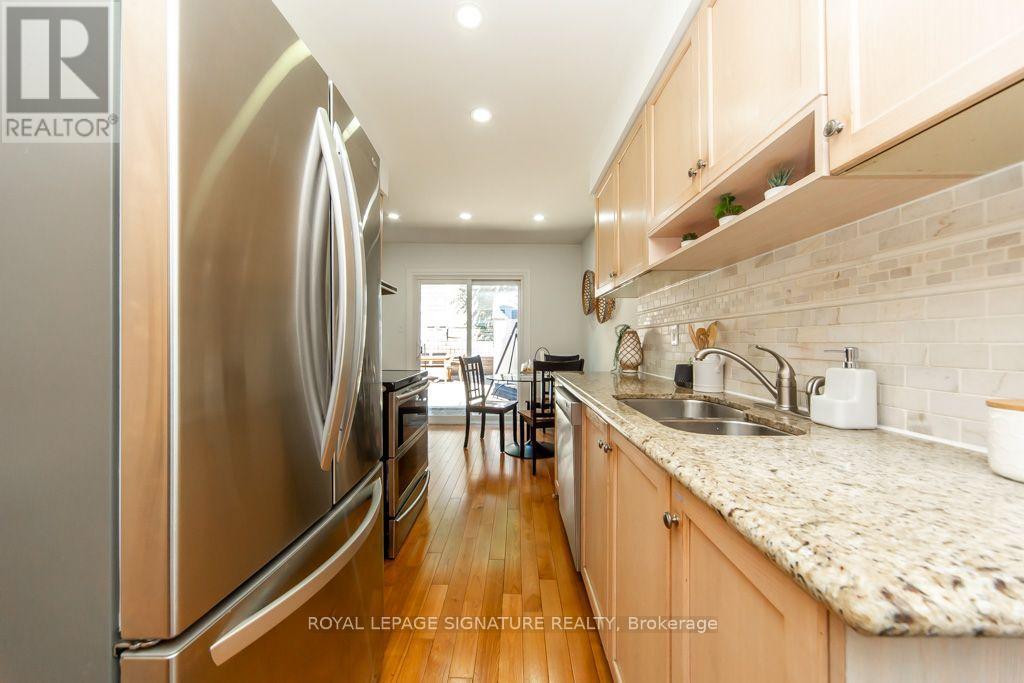 28 Augusta Court, Markham, ON photo 11